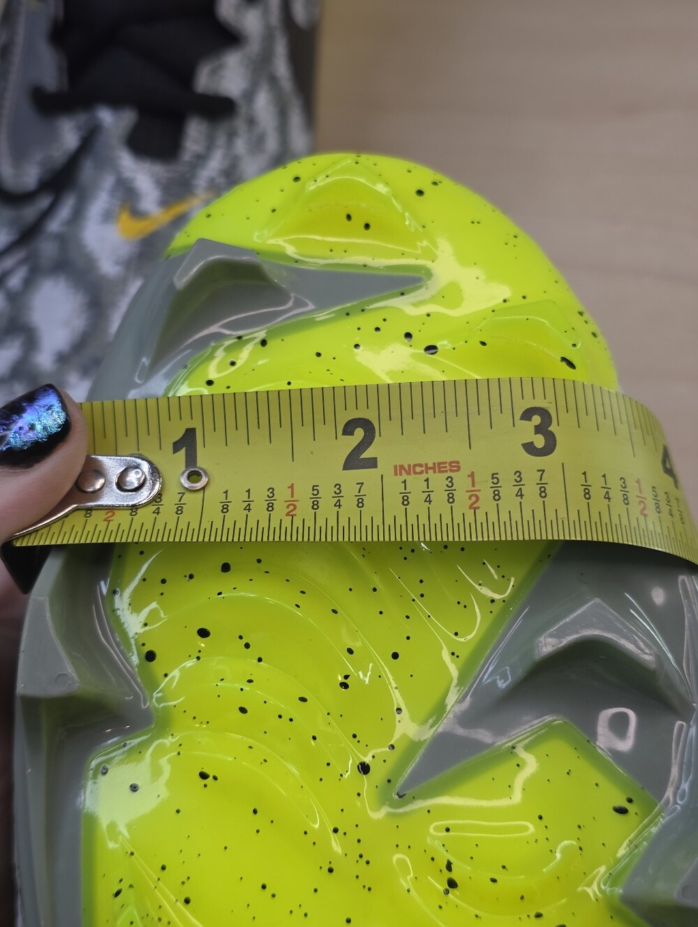 Nike Vapor Edge Elite 360 2 Football Cleats Mens 14 Volt Yellow Camo FB3347-703 - Picture 9 of 17